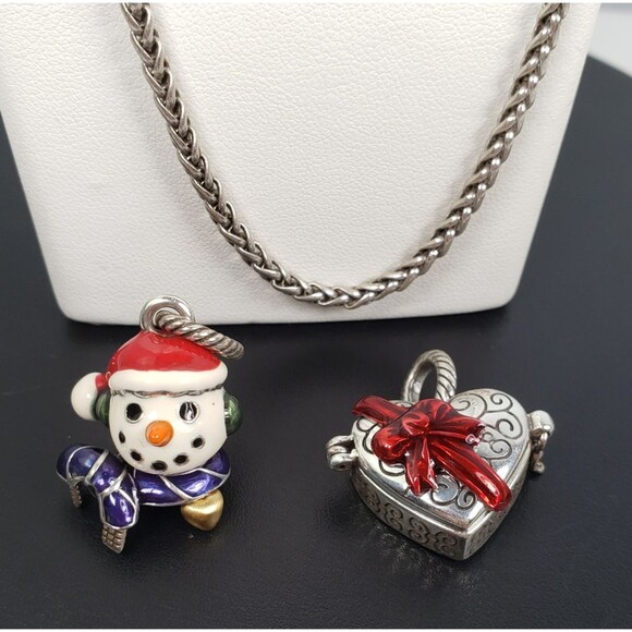 Brighton 20" Necklace Silver Heart Shape/Enamal Snowman Pendant Limited Edition - Picture 6 of 16